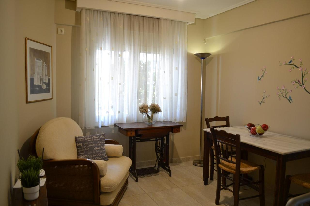 Kalamata Beach Maizonette Ground Floor And Semi-Basement With Yard エクステリア 写真